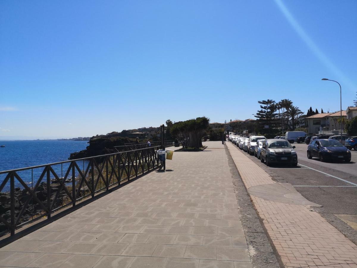 La Lampara Apartment Aci Castello Eksteriør bilde